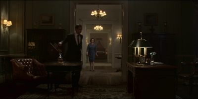 THE_CROWN_-_E3X03_ABERFAN_306.jpg