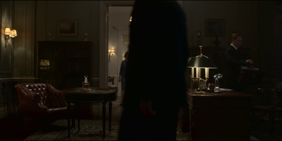 THE_CROWN_-_E3X03_ABERFAN_313.jpg