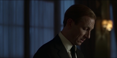 THE_CROWN_-_E3X03_ABERFAN_348.jpg