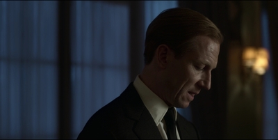 THE_CROWN_-_E3X03_ABERFAN_357.jpg