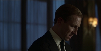 THE_CROWN_-_E3X03_ABERFAN_359.jpg