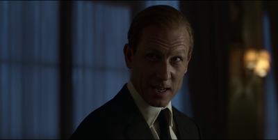THE_CROWN_-_E3X03_ABERFAN_369.jpg
