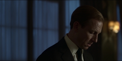 THE_CROWN_-_E3X03_ABERFAN_393.jpg