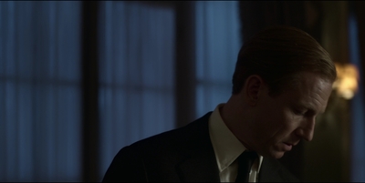 THE_CROWN_-_E3X03_ABERFAN_394.jpg