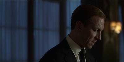 THE_CROWN_-_E3X03_ABERFAN_402.jpg