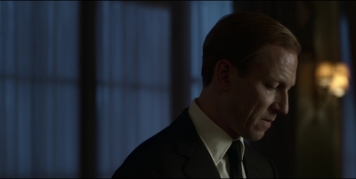 THE_CROWN_-_E3X03_ABERFAN_403.jpg