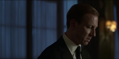 THE_CROWN_-_E3X03_ABERFAN_404.jpg