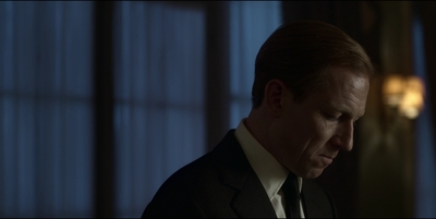 THE_CROWN_-_E3X03_ABERFAN_413.jpg