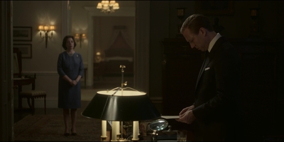 THE_CROWN_-_E3X03_ABERFAN_419.jpg