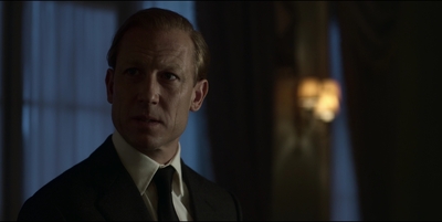 THE_CROWN_-_E3X03_ABERFAN_457.jpg