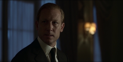 THE_CROWN_-_E3X03_ABERFAN_473.jpg
