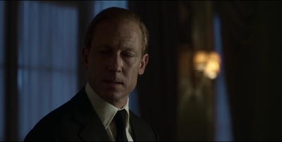 THE_CROWN_-_E3X03_ABERFAN_476.jpg
