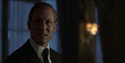 THE_CROWN_-_E3X03_ABERFAN_490.jpg
