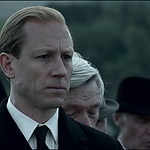 THE_CROWN_-_E3X03_ABERFAN_160.jpg