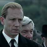 THE_CROWN_-_E3X03_ABERFAN_208.jpg