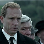 THE_CROWN_-_E3X03_ABERFAN_216.jpg