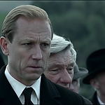THE_CROWN_-_E3X03_ABERFAN_220.jpg