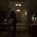 THE_CROWN_-_E3X03_ABERFAN_247.jpg