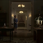 THE_CROWN_-_E3X03_ABERFAN_342.jpg