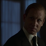 THE_CROWN_-_E3X03_ABERFAN_374.jpg