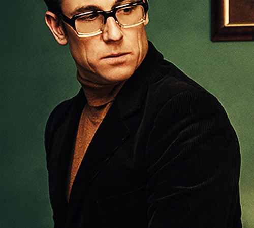 Tobias Menzies (‘Outlander’) deserves an Emmy nomination because ‘poor Frank is overdue for some love,’ say 93% of fans